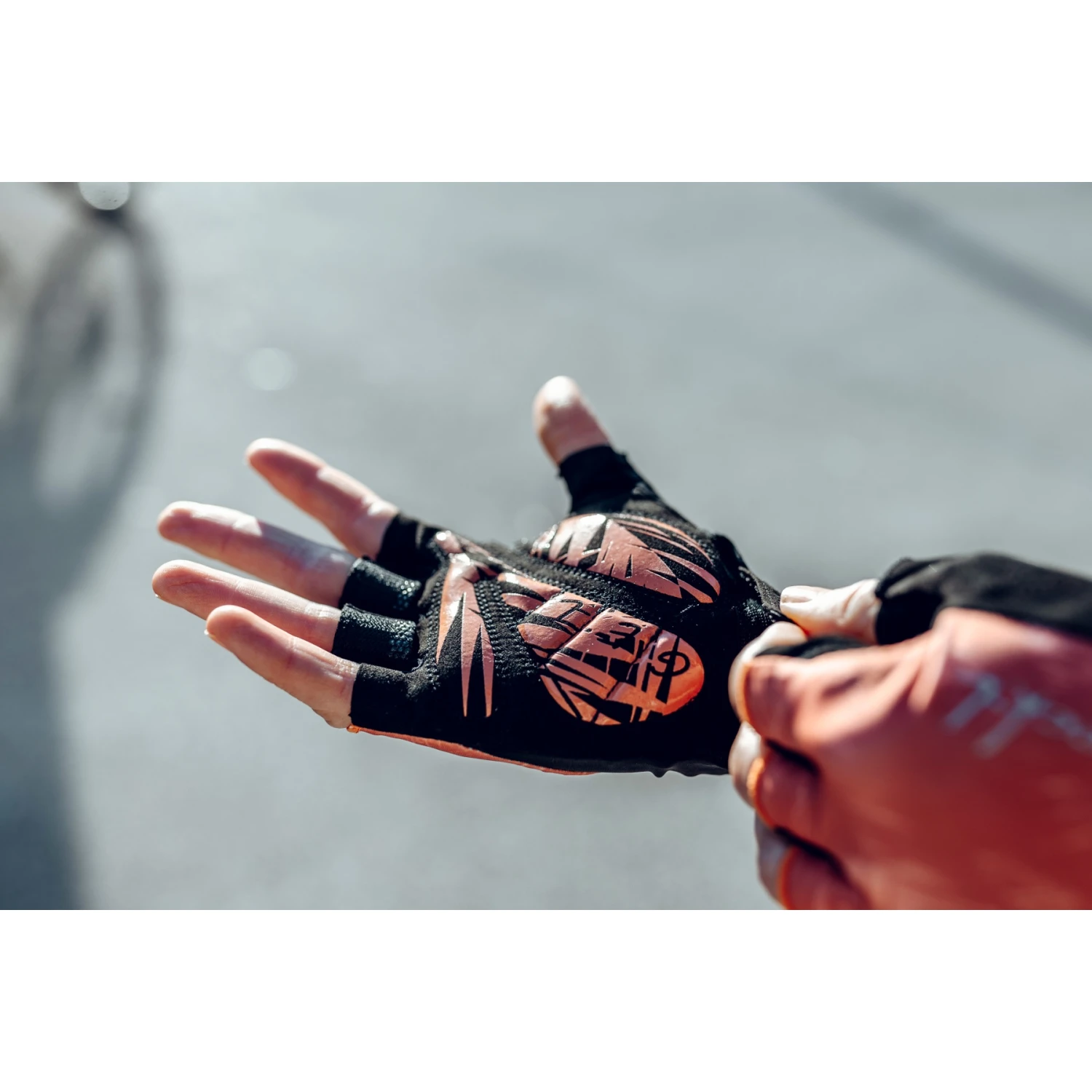 Roeckl Sports Danis Damen Fahrradhandschuhe - Grey Dawn 8060 7 Roeckl Sports Danis Damen Fahrradhandschuhe - Grey Dawn 8060 – Bild 7