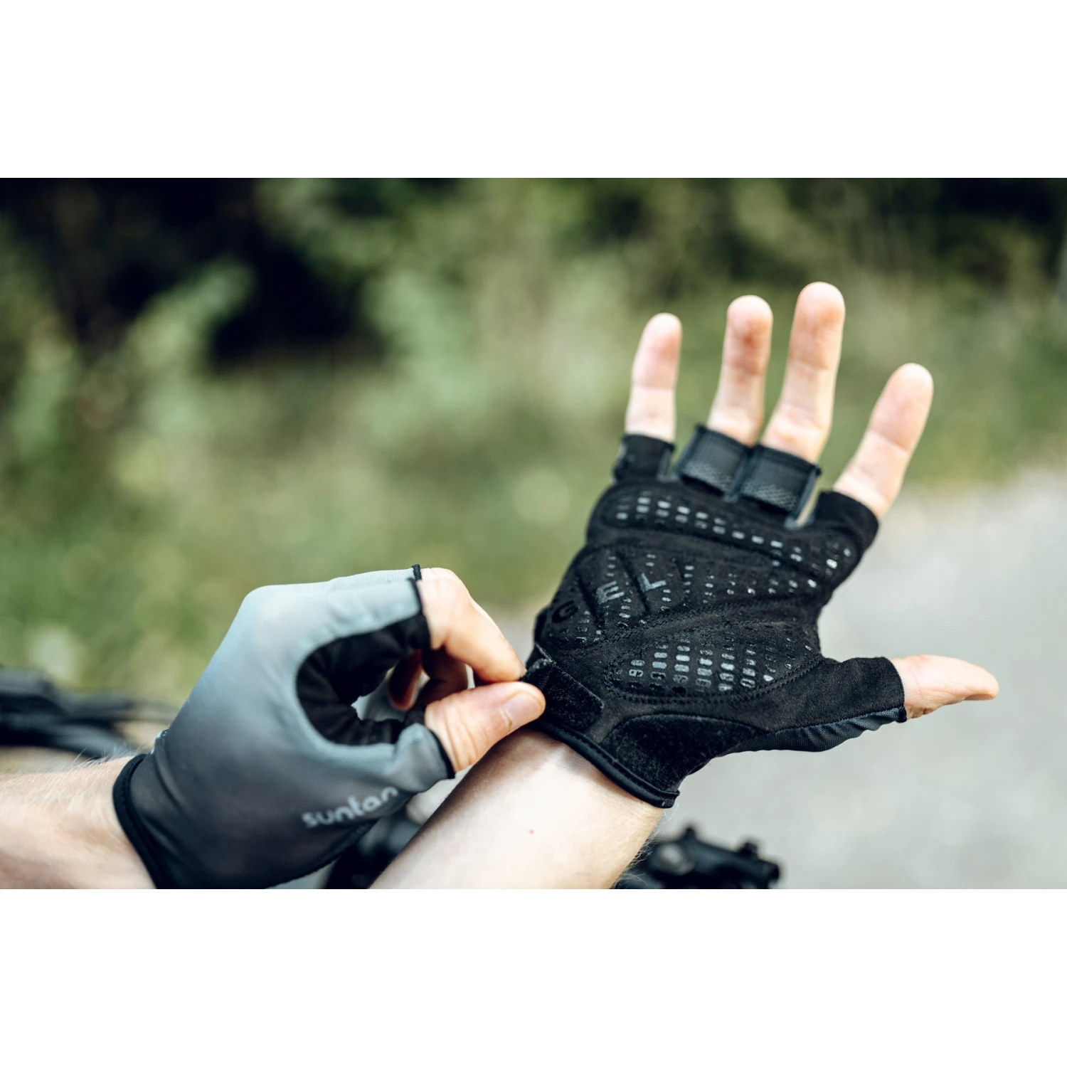 Roeckl Sports Istia Fahrradhandschuhe - Black Shadow 9600 10 Roeckl Sports Istia Fahrradhandschuhe - Black Shadow 9600 – Bild 10