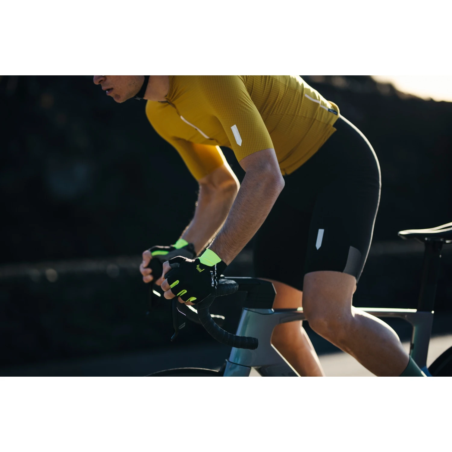 Roeckl Sports Ivory 2 Fahrradhandschuhe - Weiß/schwarz 1009 11 Roeckl Sports Ivory 2 Fahrradhandschuhe - Weiß/schwarz 1009 – Bild 11