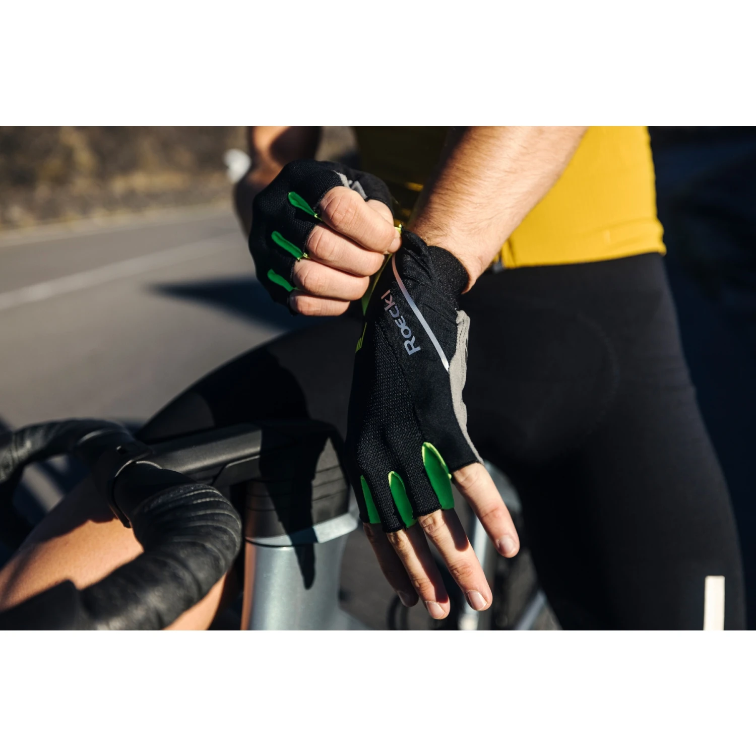 Roeckl Sports Ivory 2 Fahrradhandschuhe - Weiß/schwarz 1009 10 Roeckl Sports Ivory 2 Fahrradhandschuhe - Weiß/schwarz 1009 – Bild 10