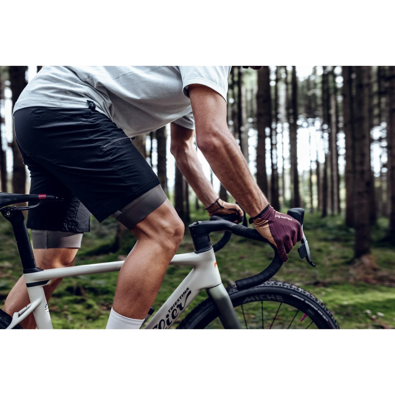 Roeckl Sports Malvedo Fahrradhandschuhe - Chive Green 6830 12 Roeckl Sports Malvedo Fahrradhandschuhe - Chive Green 6830 – Bild 12