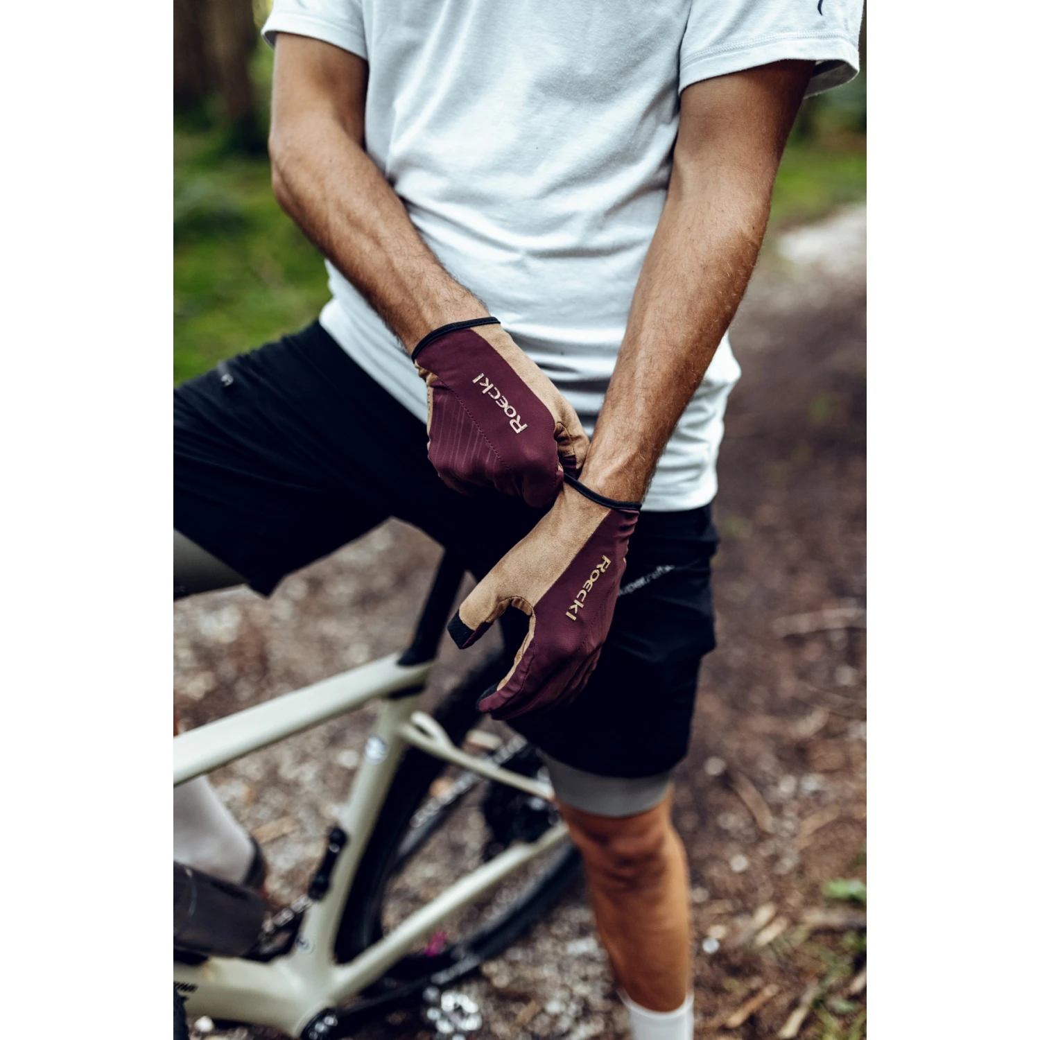 Roeckl Sports Malvedo Fahrradhandschuhe - Chive Green 6830 20 Roeckl Sports Malvedo Fahrradhandschuhe - Chive Green 6830 – Bild 20